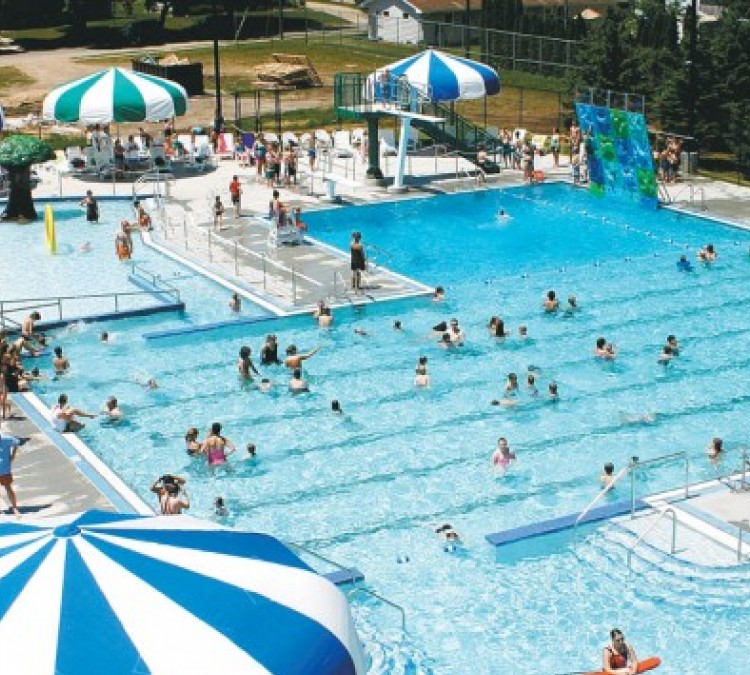 La Crescent Aquatic Center & Swimming Pool (La&nbspCrescent,&nbspMN)